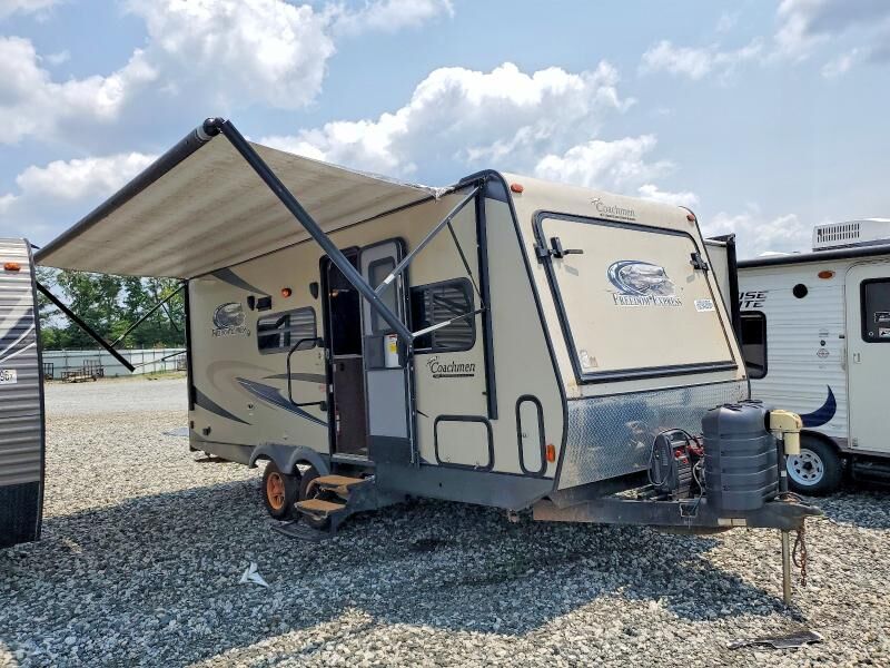 2015 FOREST RIVER Freedom Express