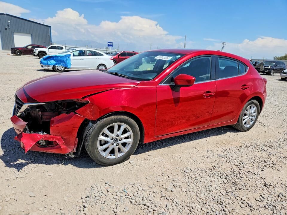 2016 MAZDA Mazda3