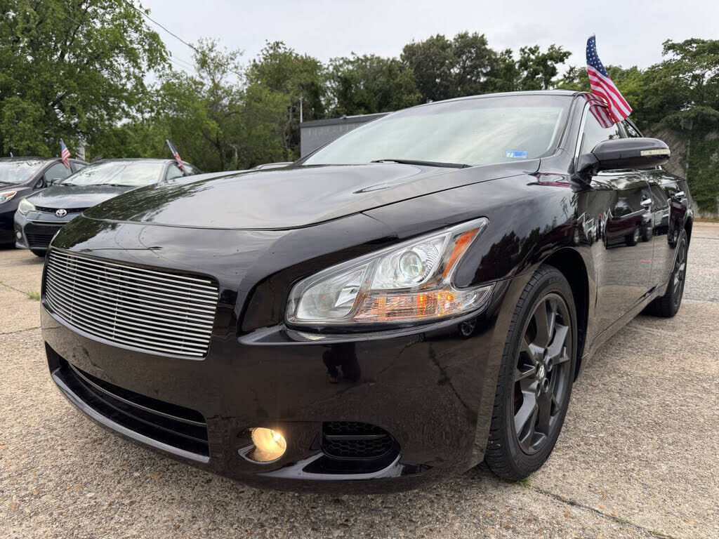 2014 NISSAN Maxima
