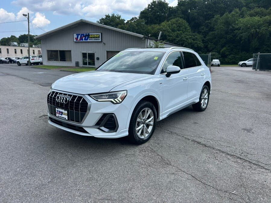 2022 AUDI Q3