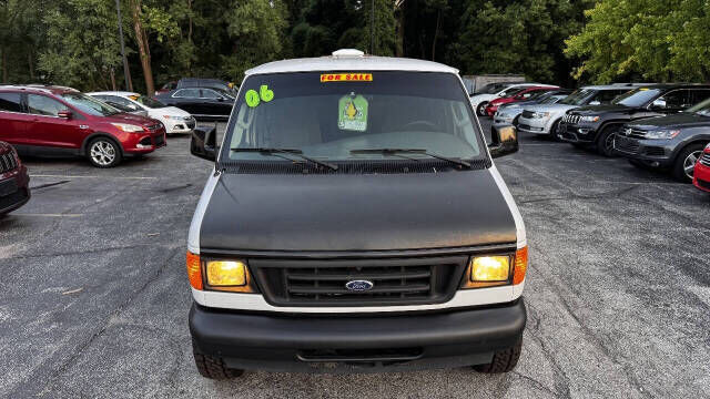 2006 FORD E-250