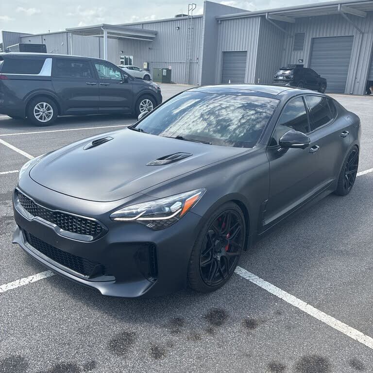 2023 KIA Stinger