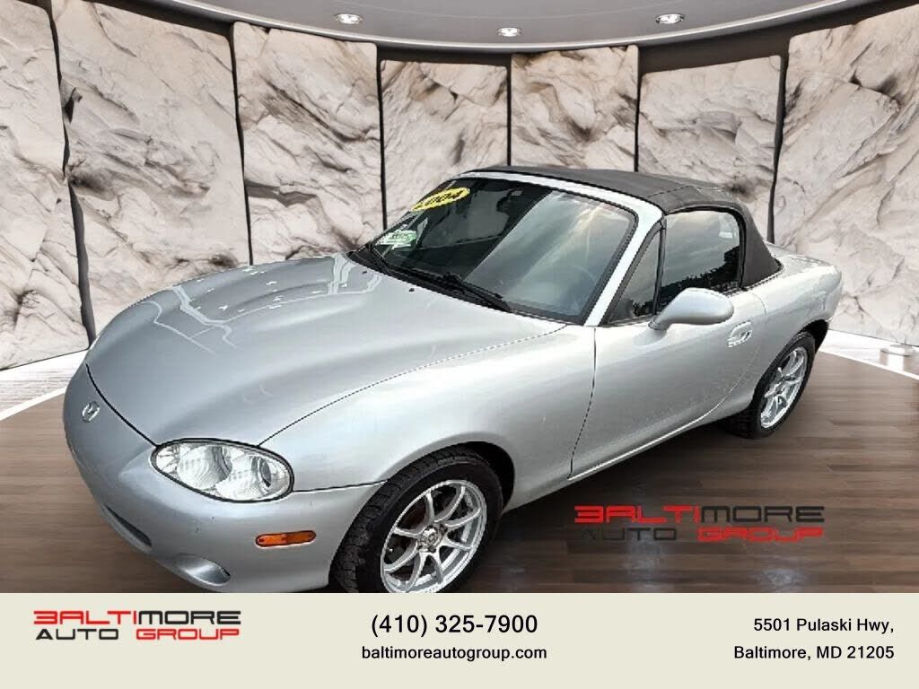 2004 MAZDA MX-5