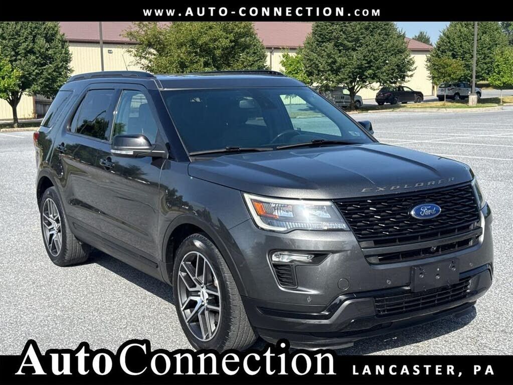 2018 FORD Explorer