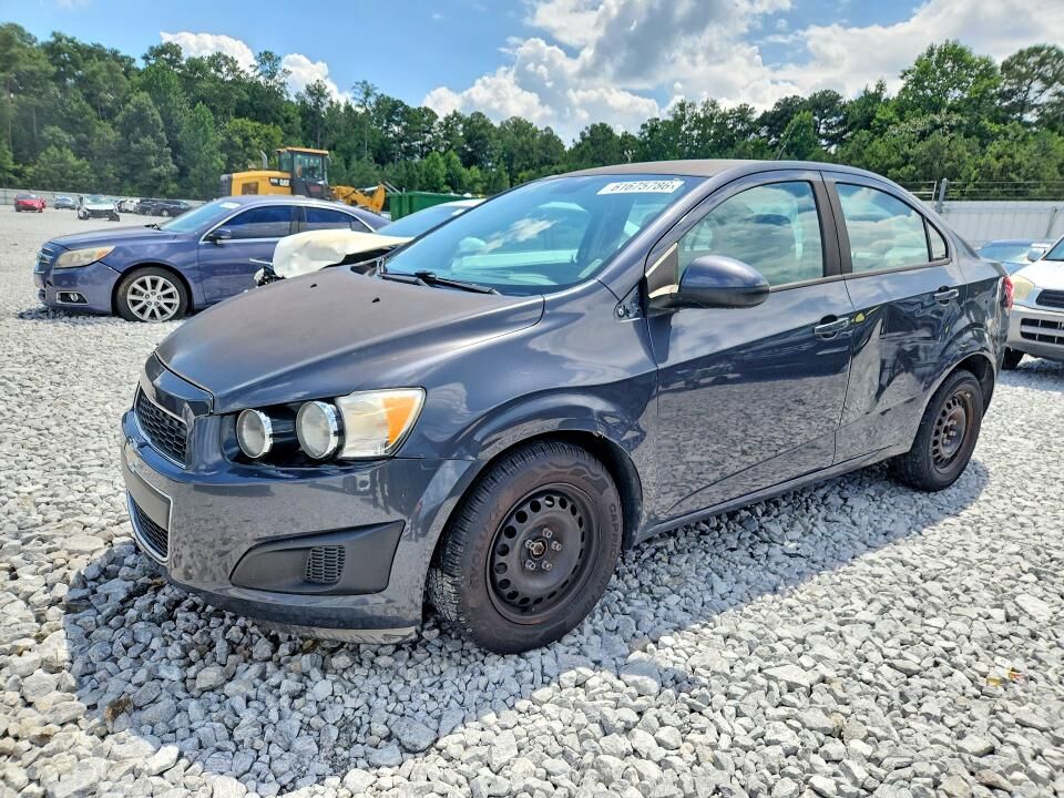 2013 CHEVROLET Sonic