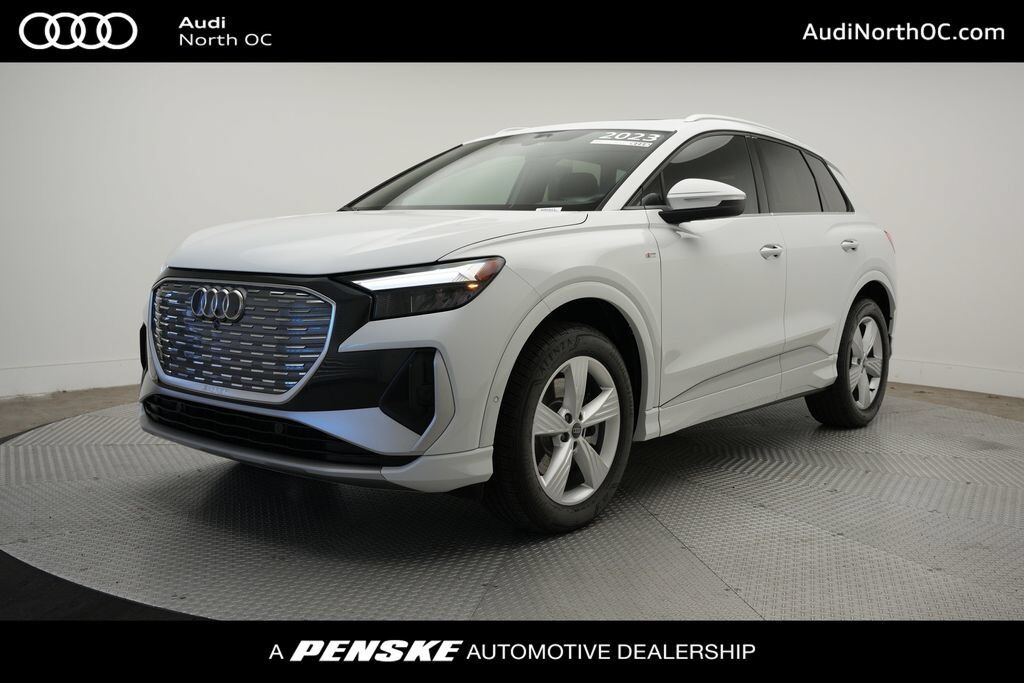 2023 AUDI Q4