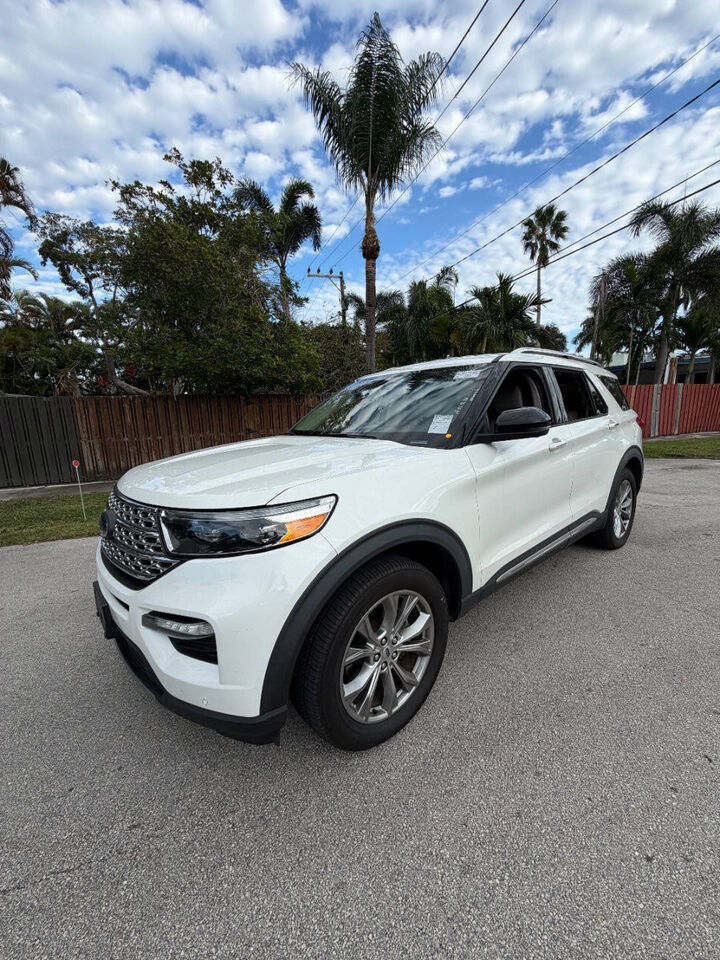 2020 FORD Explorer