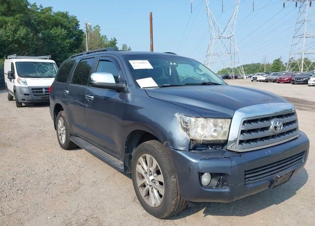 2010 TOYOTA Sequoia