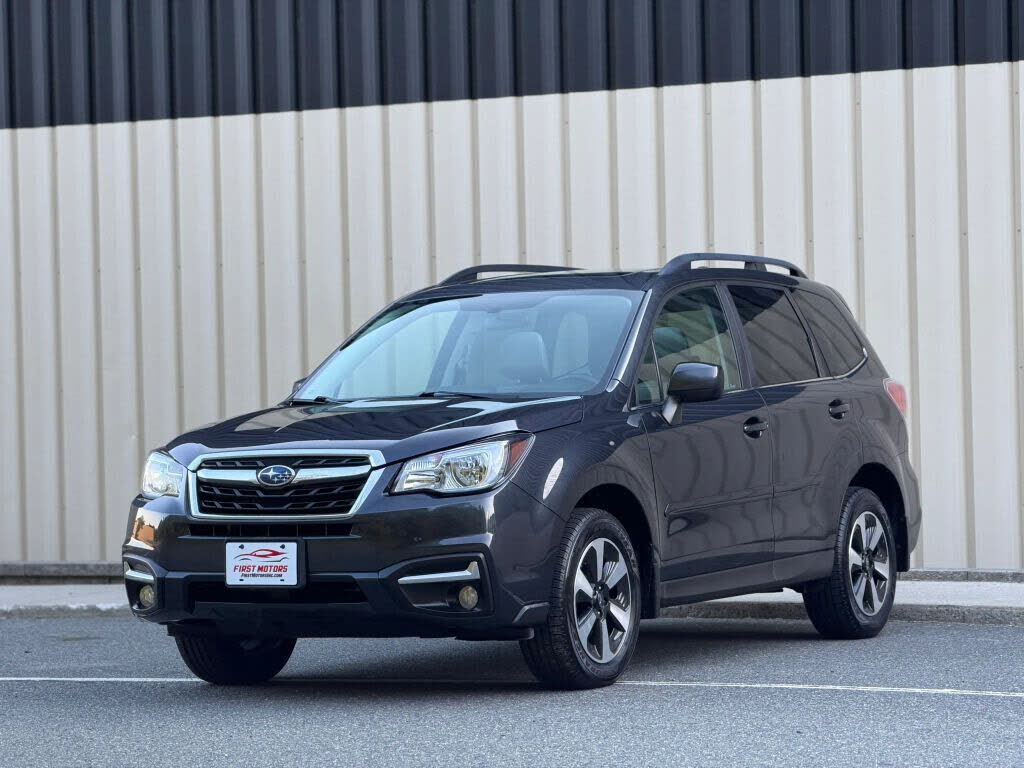 2017 SUBARU Forester