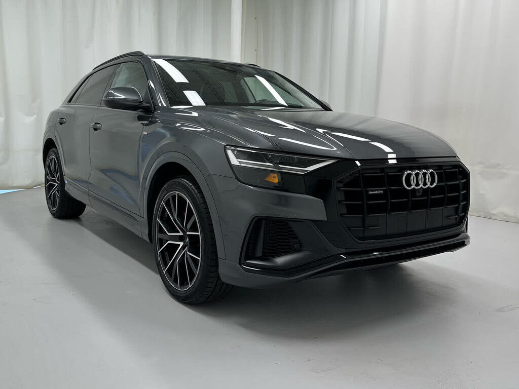2020 AUDI Q8