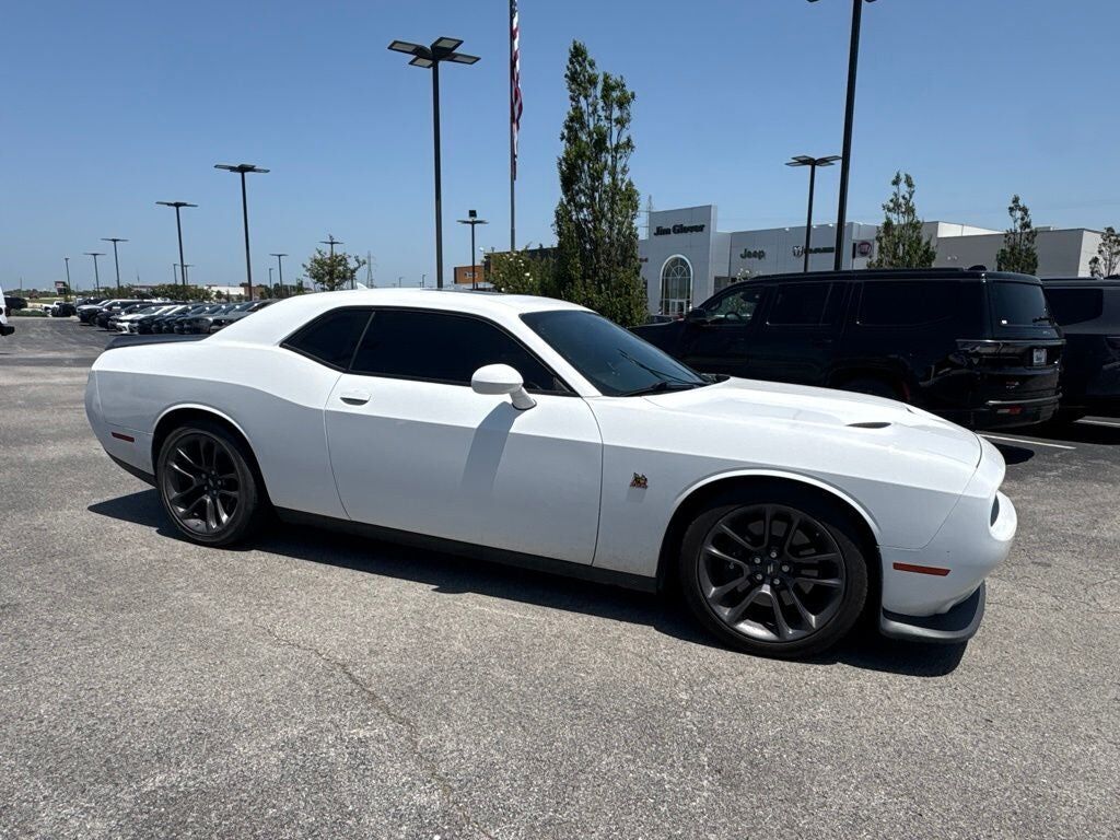 2023 DODGE Challenger