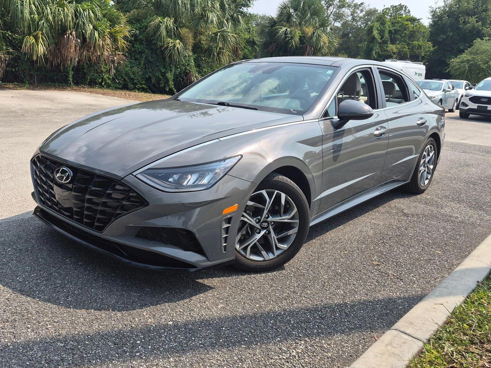 2022 HYUNDAI Sonata