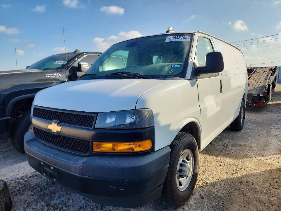 2021 CHEVROLET Express