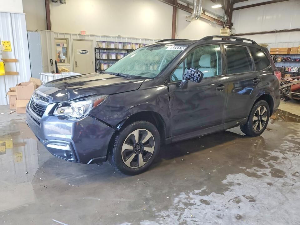 2018 SUBARU Forester