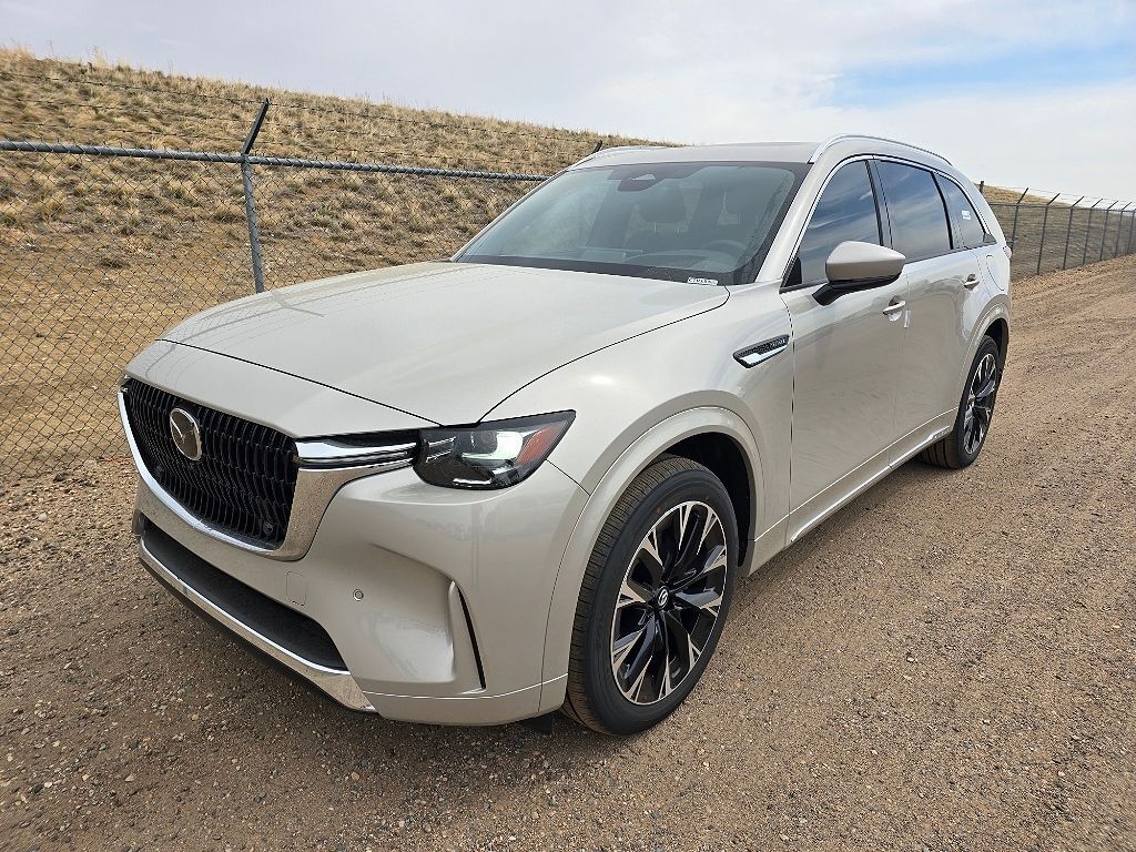 2026 MAZDA CX-90