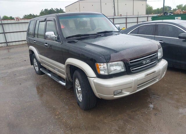 2002 ISUZU Trooper