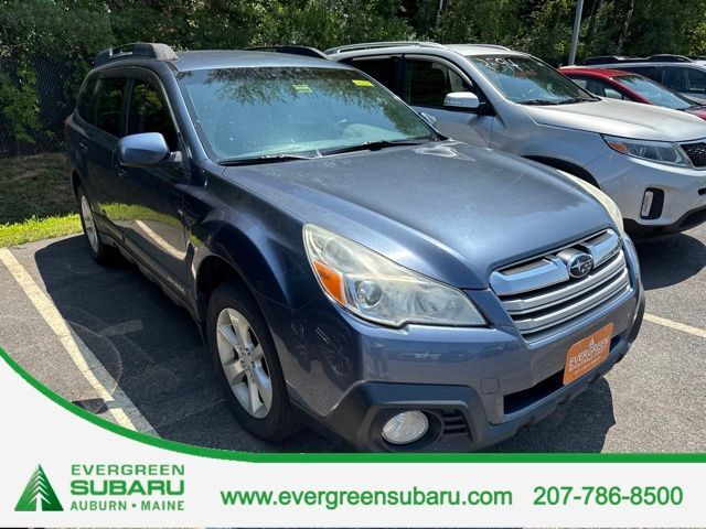 2014 SUBARU Outback