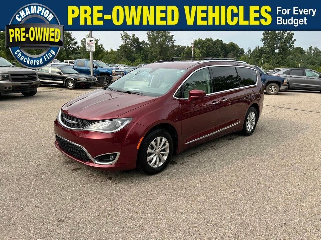 2019 CHRYSLER Pacifica