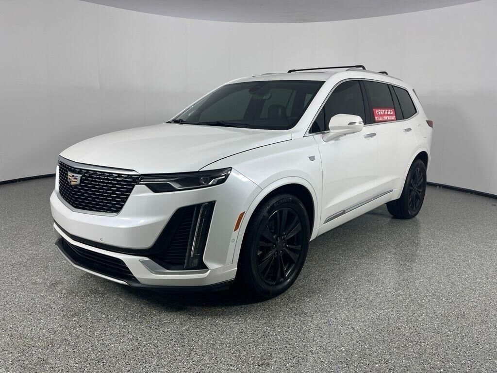 2021 CADILLAC XT6