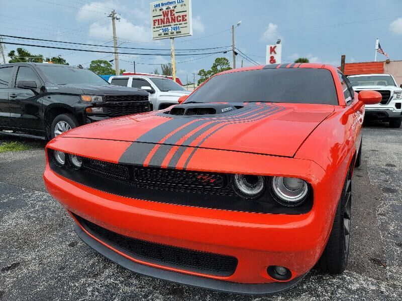 2018 DODGE Challenger