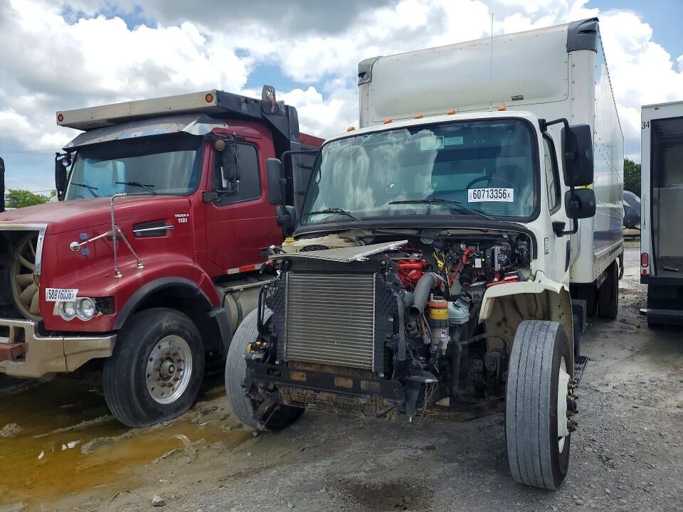 2020 FREIGHTLINER M2