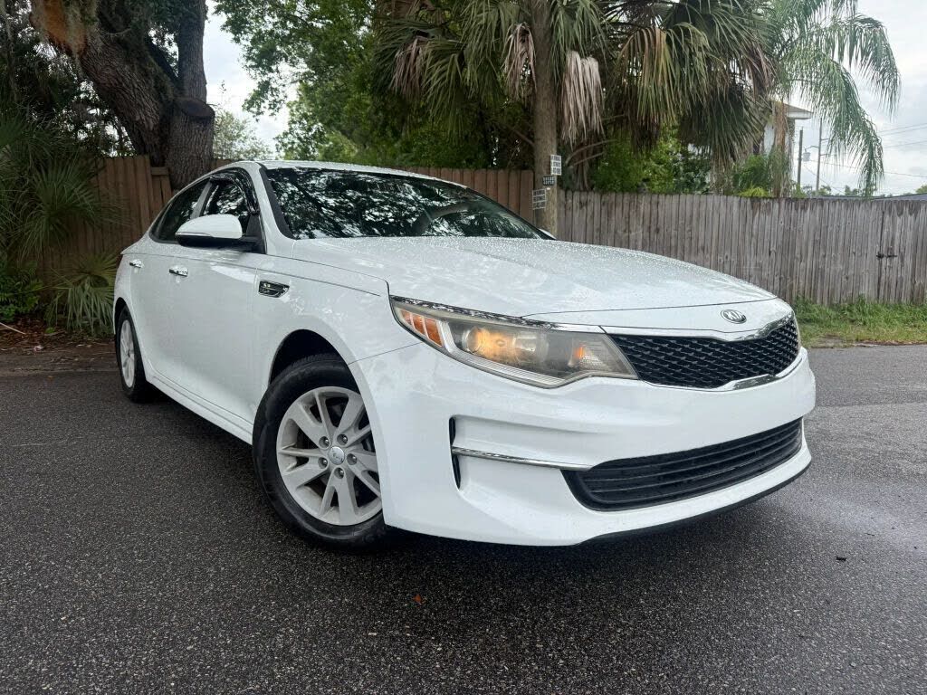 2018 KIA Optima