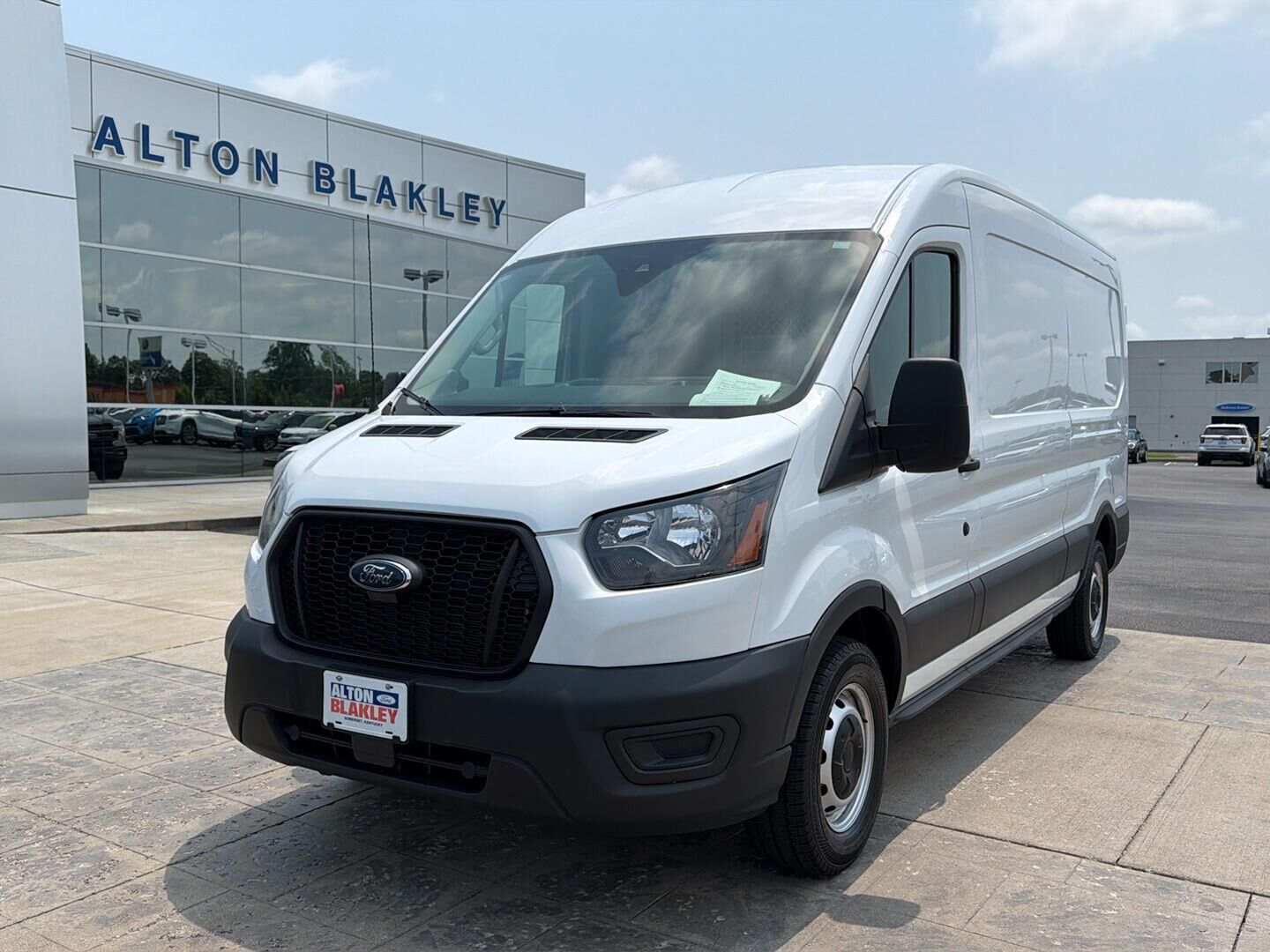 2023 FORD Transit