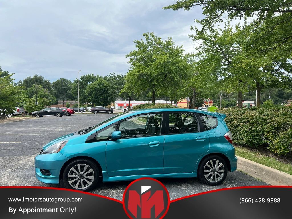2012 HONDA Fit
