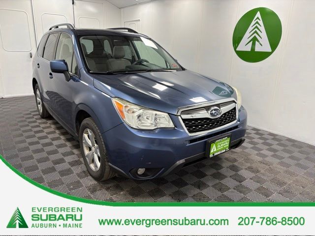2014 SUBARU Forester