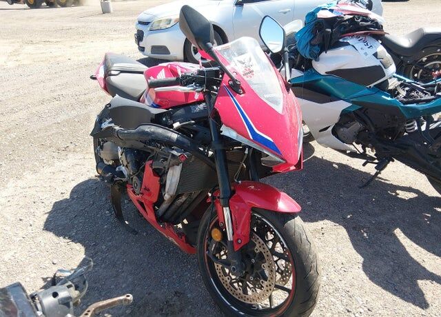 2024 HONDA CB