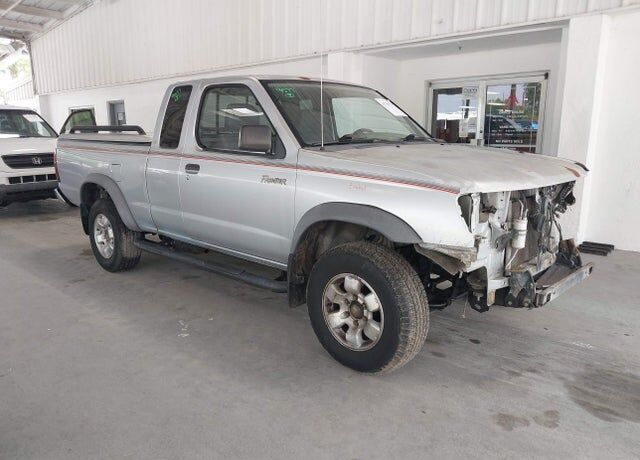 2000 NISSAN Frontier