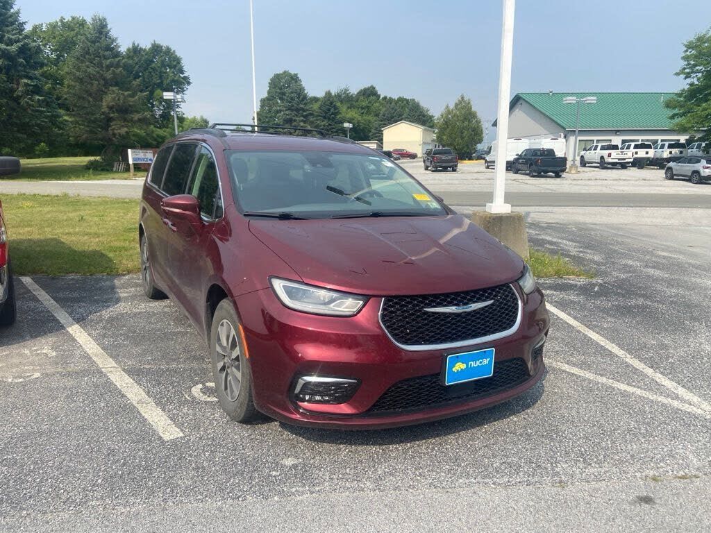 2021 CHRYSLER Pacifica