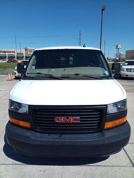 2018 GMC Savana
