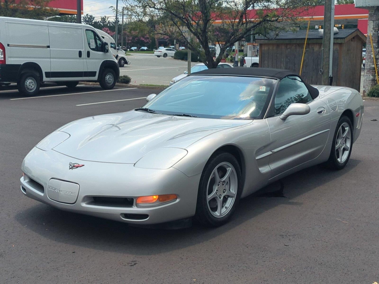 2004 CHEVROLET Corvette