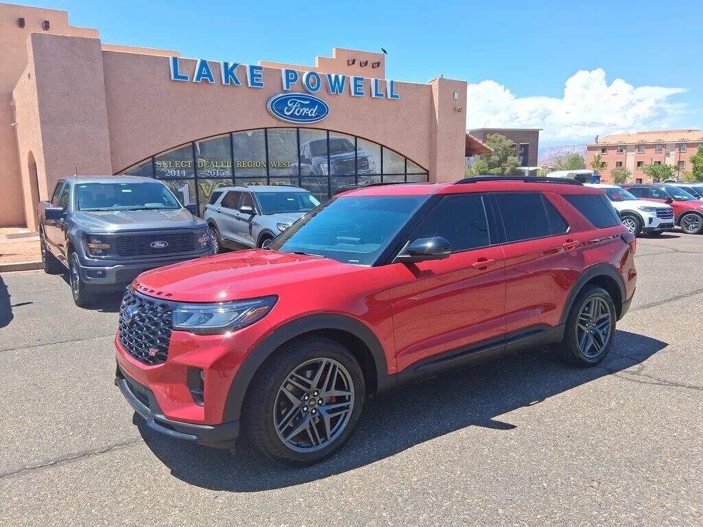 2025 FORD Explorer