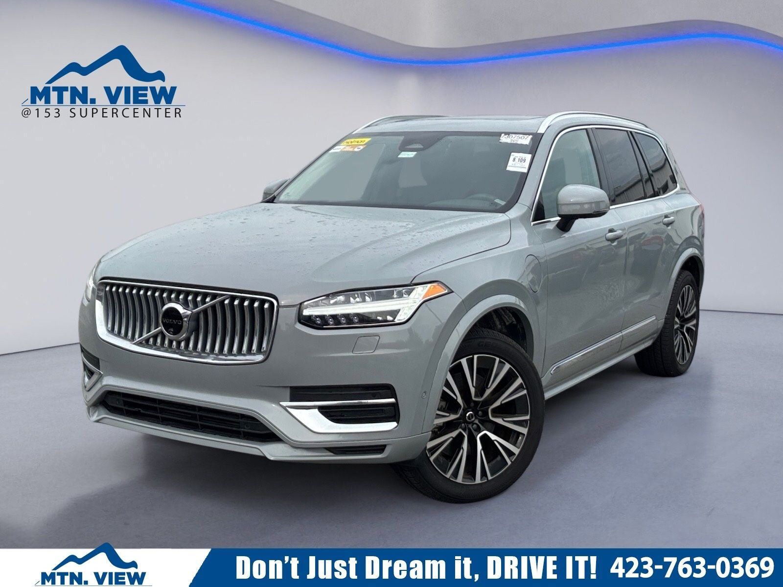 2024 VOLVO XC90