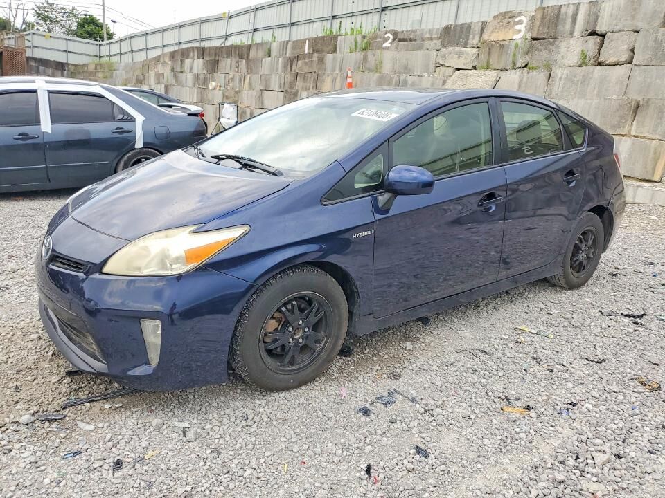 2015 TOYOTA PRIUS
