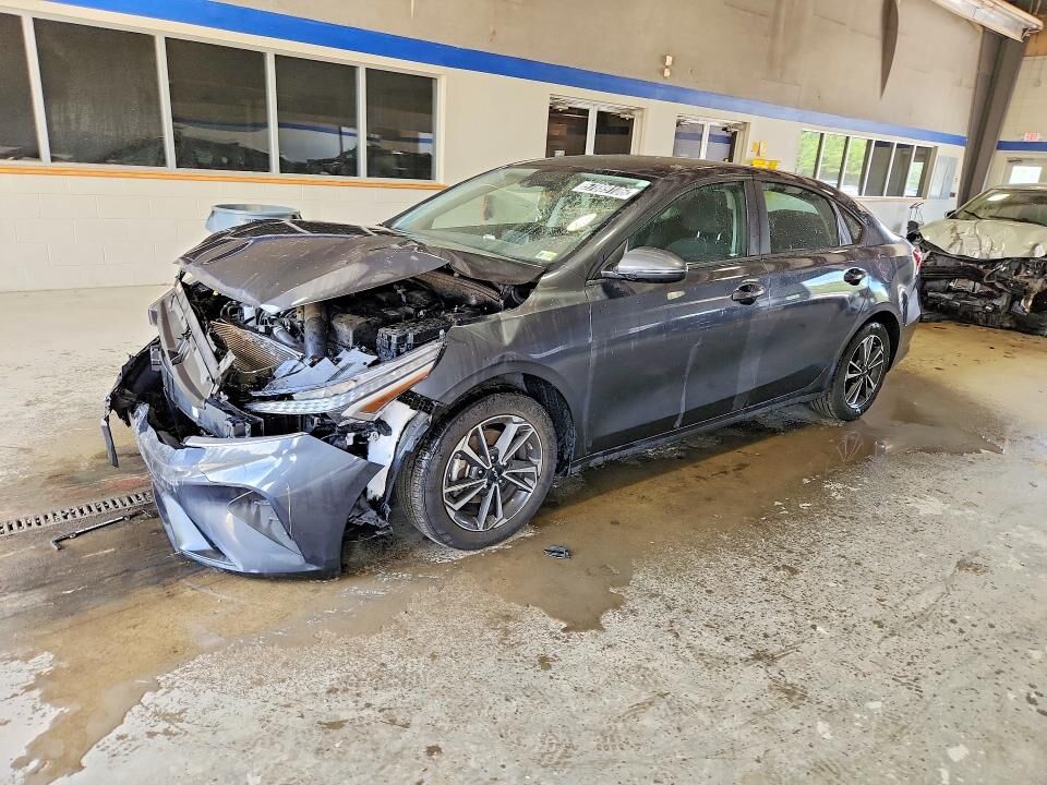 2023 KIA Forte