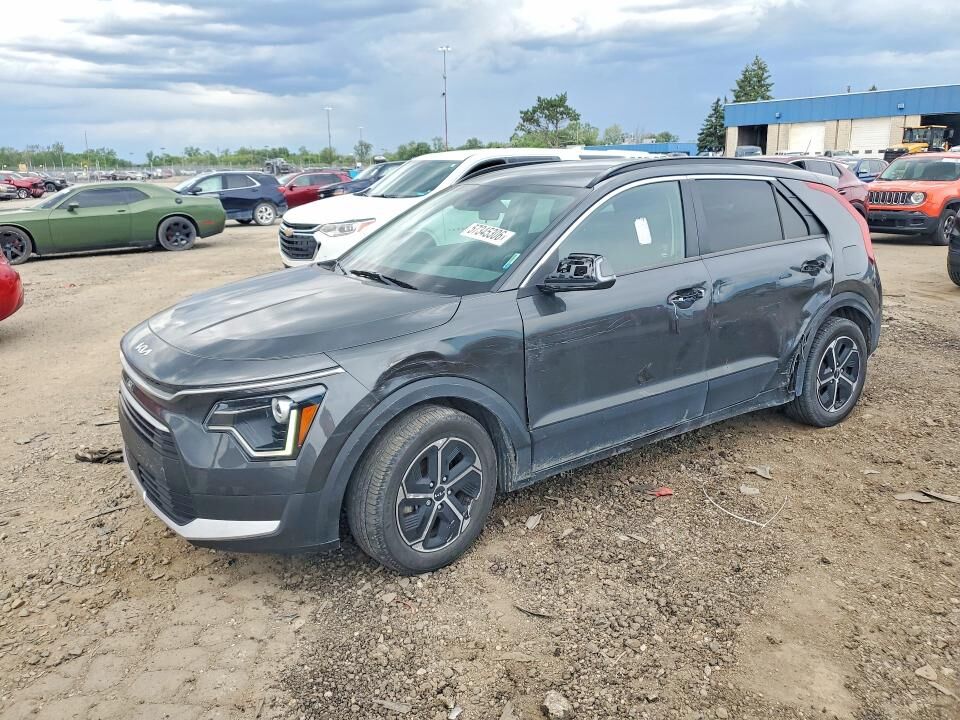 2023 KIA Niro