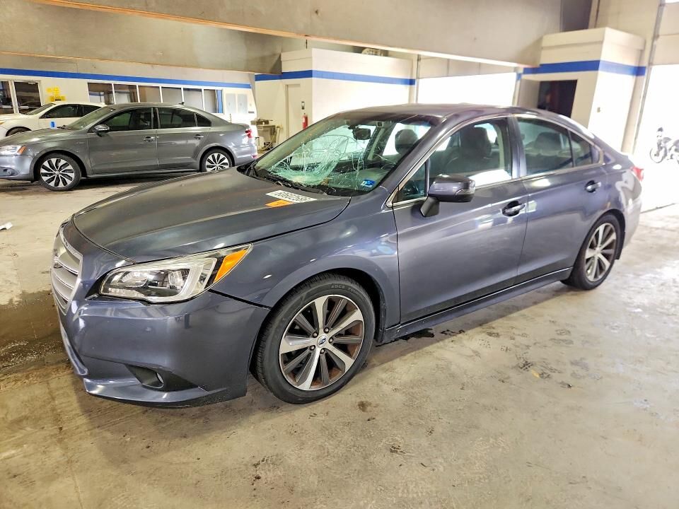 2016 SUBARU Legacy