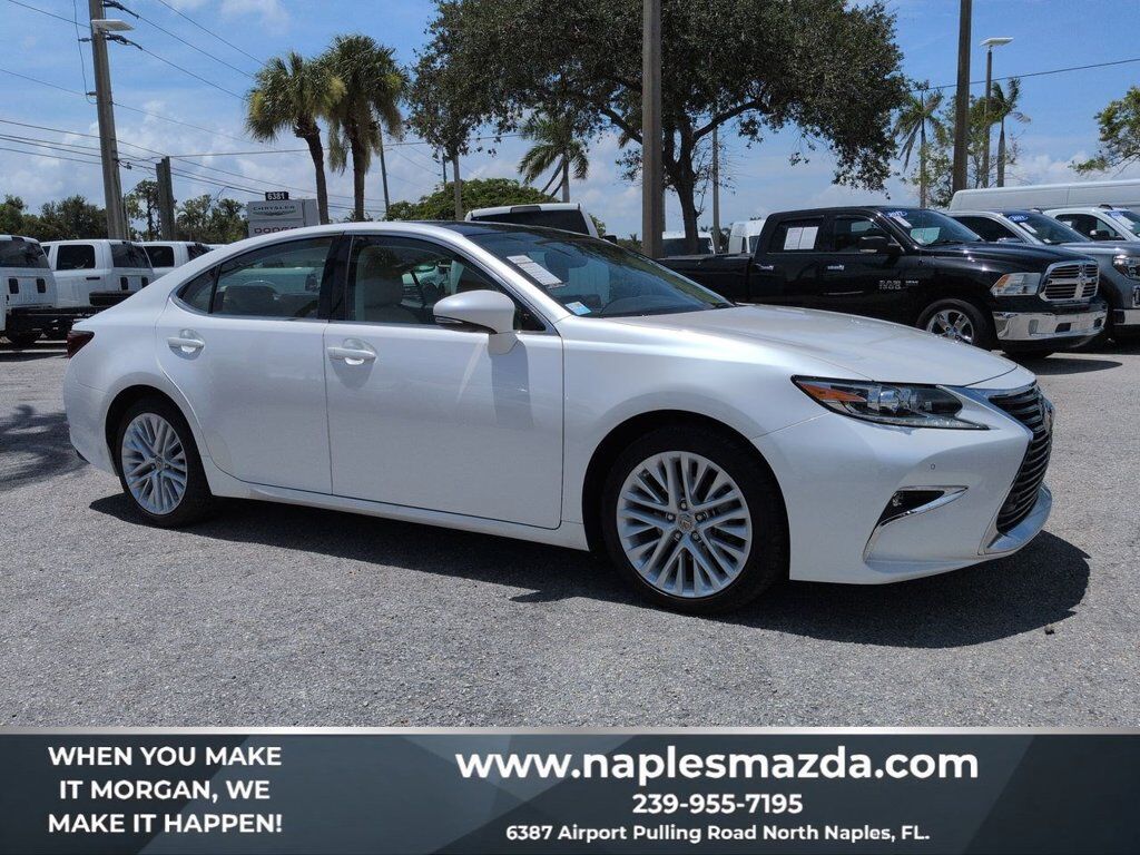 2018 LEXUS ES