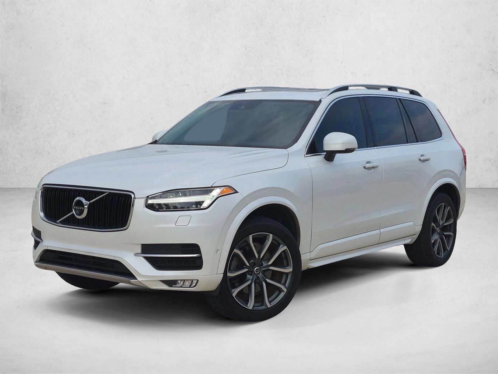 2016 VOLVO XC90