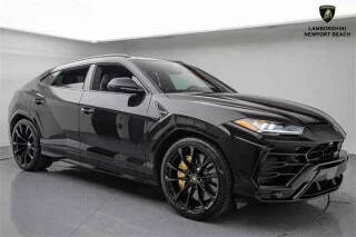 2020 LAMBORGHINI URUS