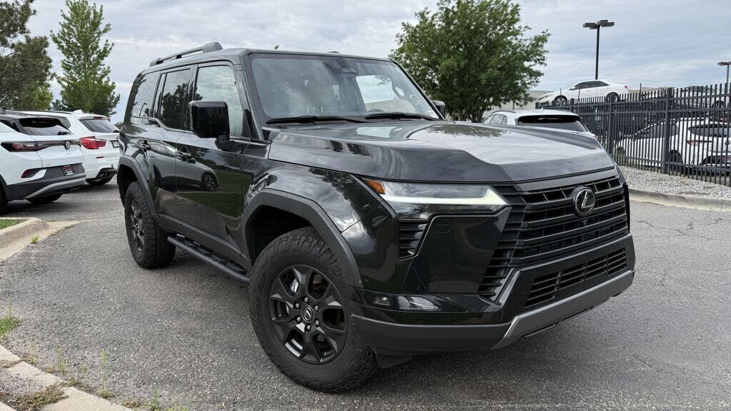 2024 LEXUS GX