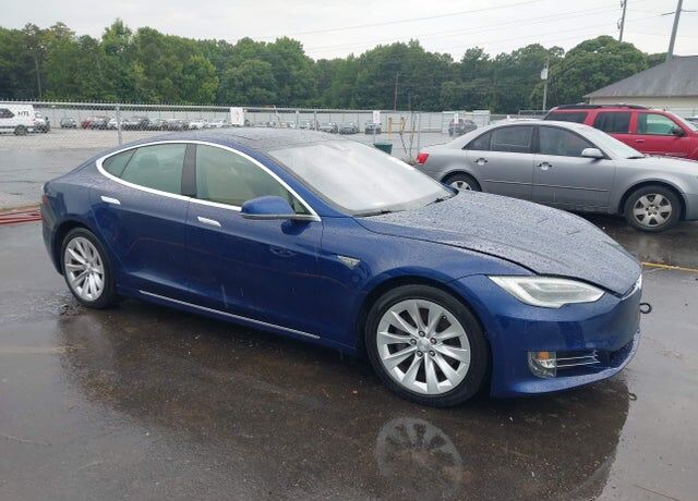 2016 TESLA Model S