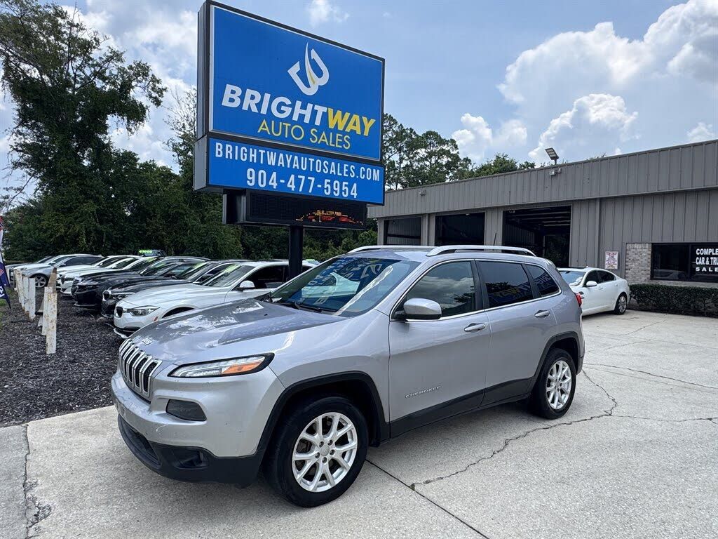 2018 JEEP Cherokee