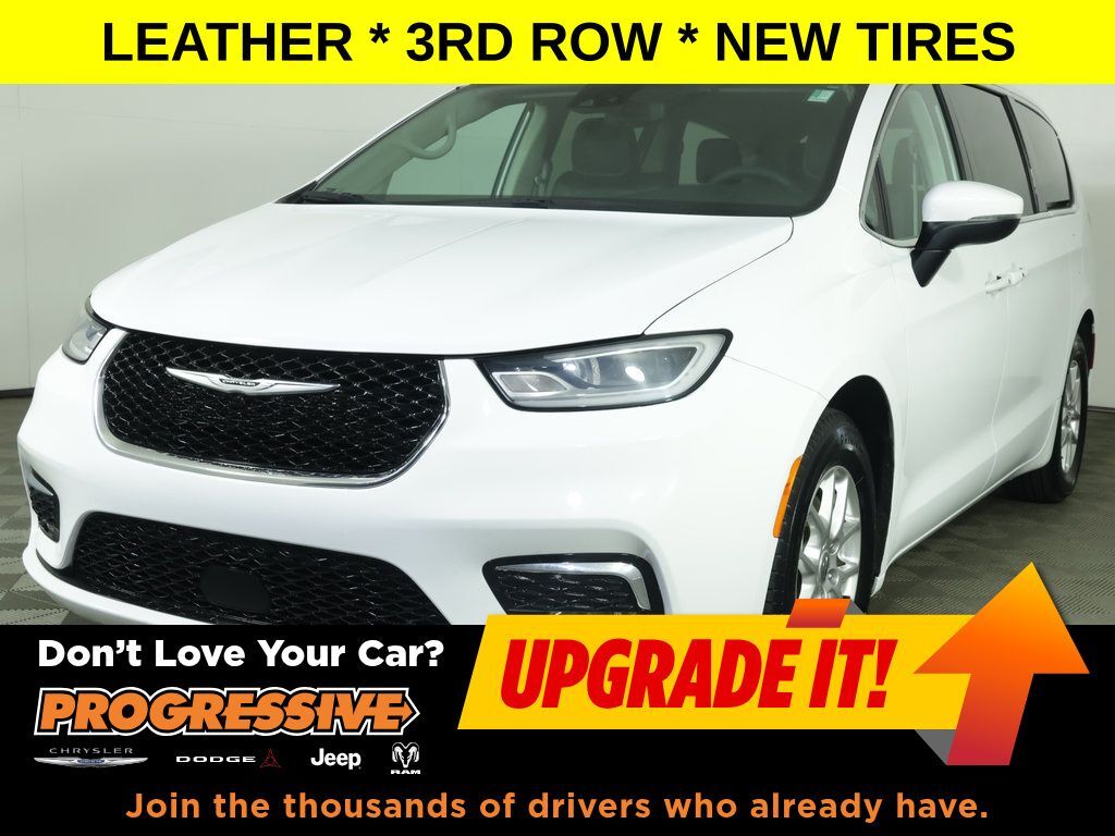 2023 CHRYSLER Pacifica