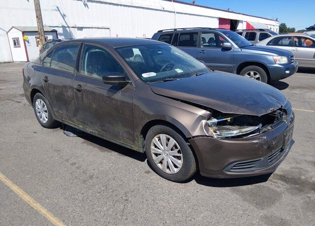 2012 VOLKSWAGEN Jetta