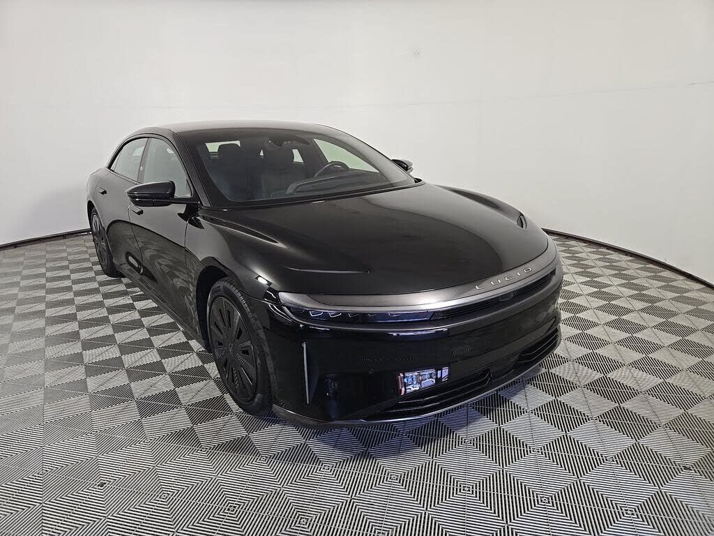 2024 LUCID Air