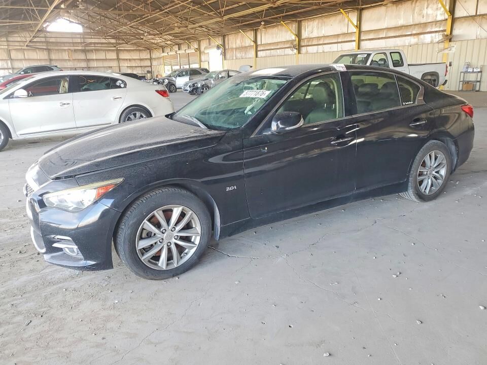 2016 INFINITI Q50